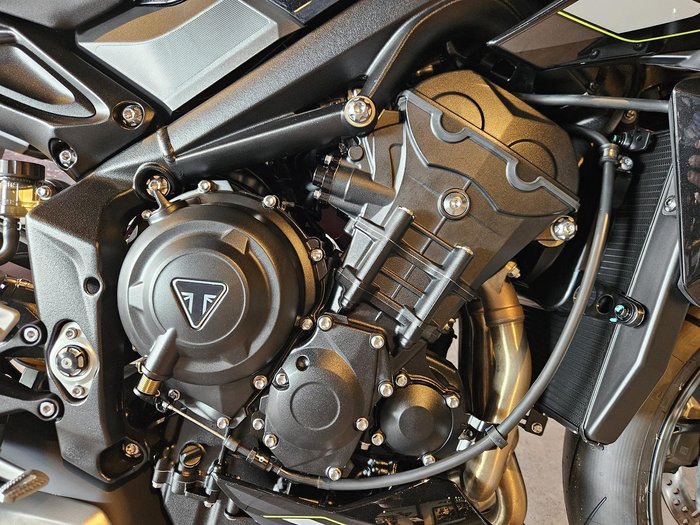 2025 Triumph Street Triple RS Street Triple Black