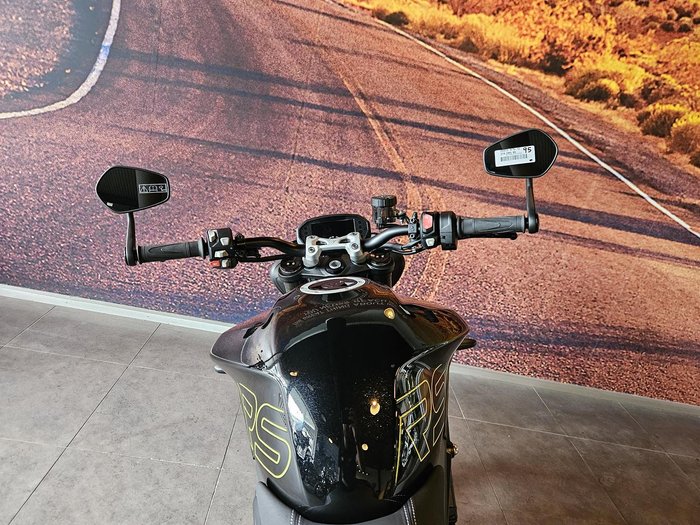 2025 Triumph Street Triple RS Street Triple Black