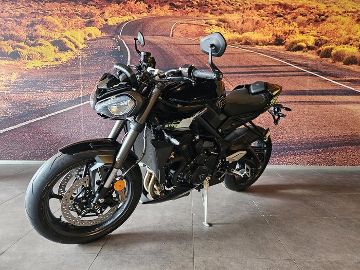 2025 Triumph Street Triple RS Street Triple Black