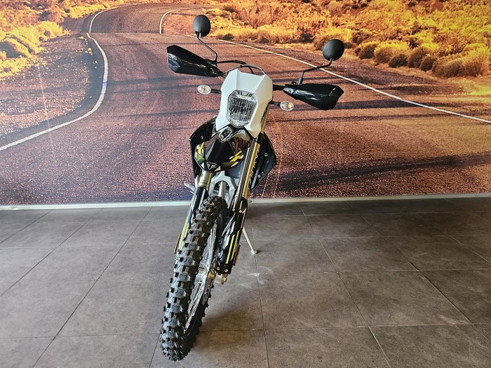 2025 Triumph TF 450-E Off Road White