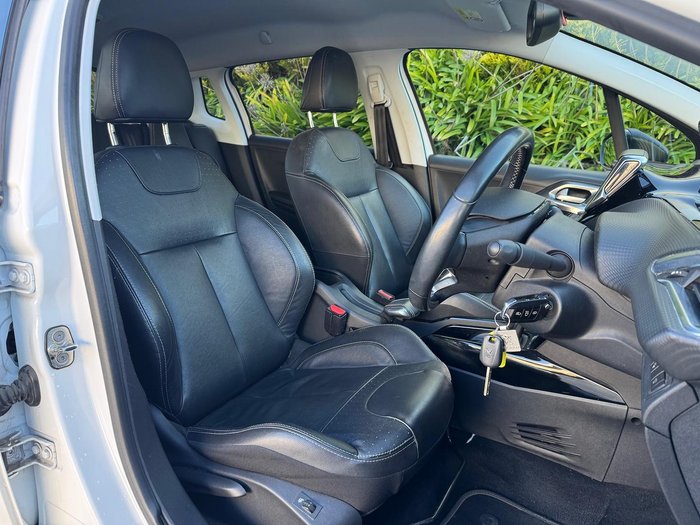 2018 Peugeot 2008 Allure A94 MY18 Pearl White