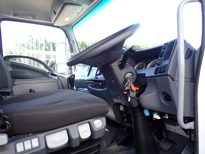2016 ISUZU FSR 700 WHITE