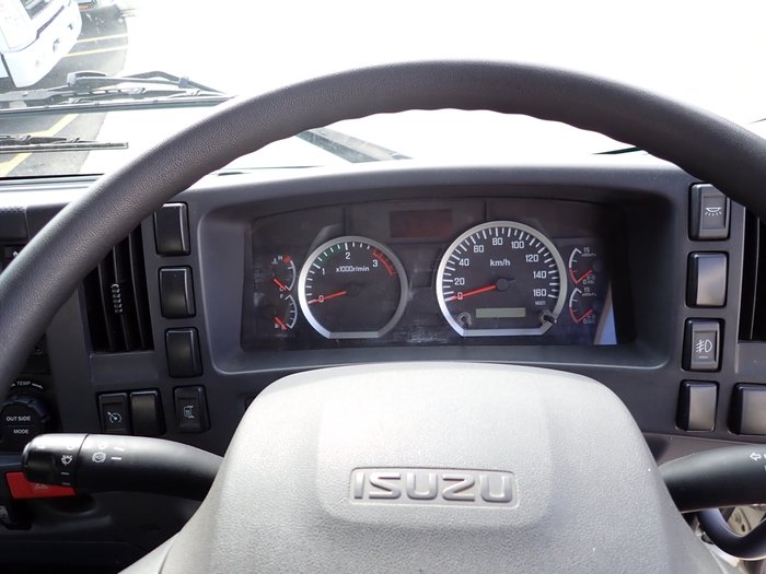 2016 ISUZU FSR 700 WHITE