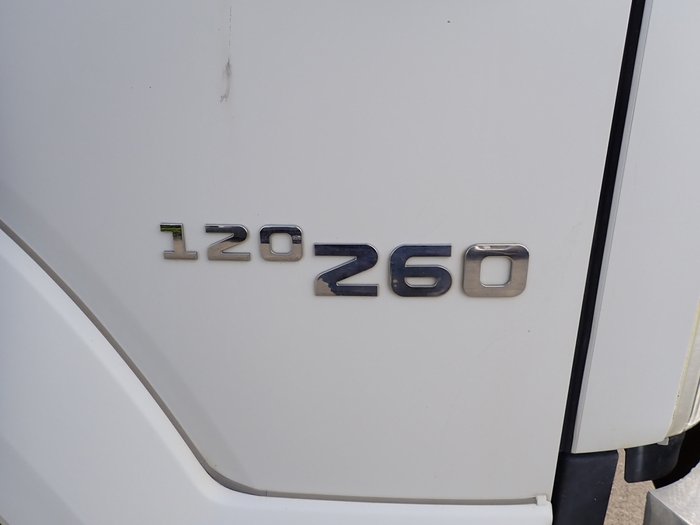 2016 ISUZU FSR 700 WHITE