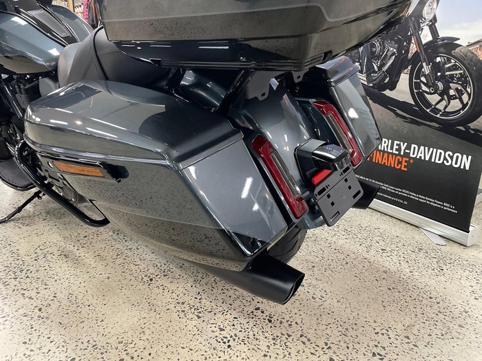 2025 Harley-Davidson Street Glide Ultra 117 (FLHXU) Touring Black