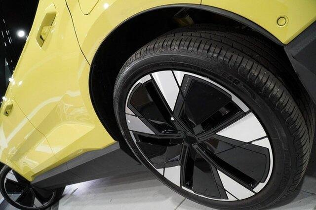 2023 Volvo EX30 Single Motor Extended Range Ultra