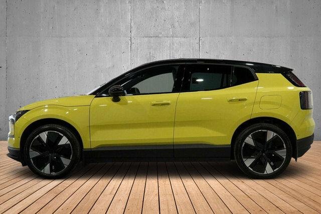 2023 Volvo EX30 Single Motor Extended Range Ultra