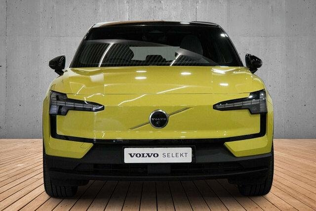 2023 Volvo EX30 Single Motor Extended Range Ultra