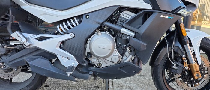 2017 CFMOTO 650MT WHITE