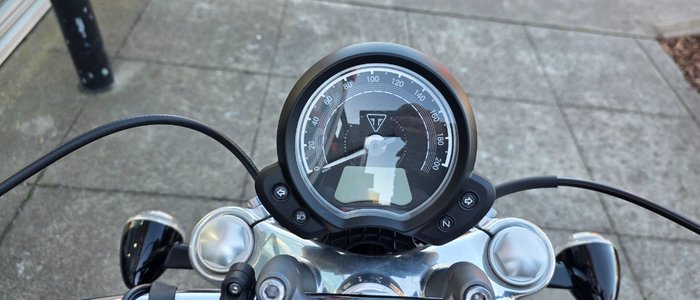 2018 Triumph BONNEVILLE SPEEDMASTER RED