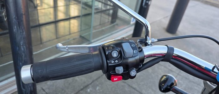 2018 Triumph BONNEVILLE SPEEDMASTER RED