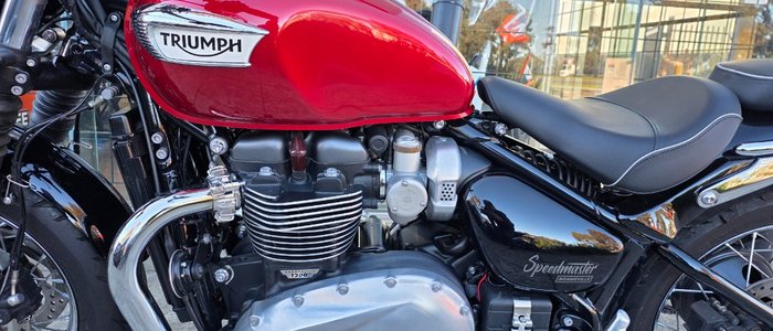 2018 Triumph BONNEVILLE SPEEDMASTER RED