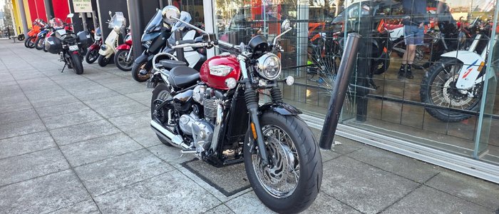 2018 Triumph BONNEVILLE SPEEDMASTER RED