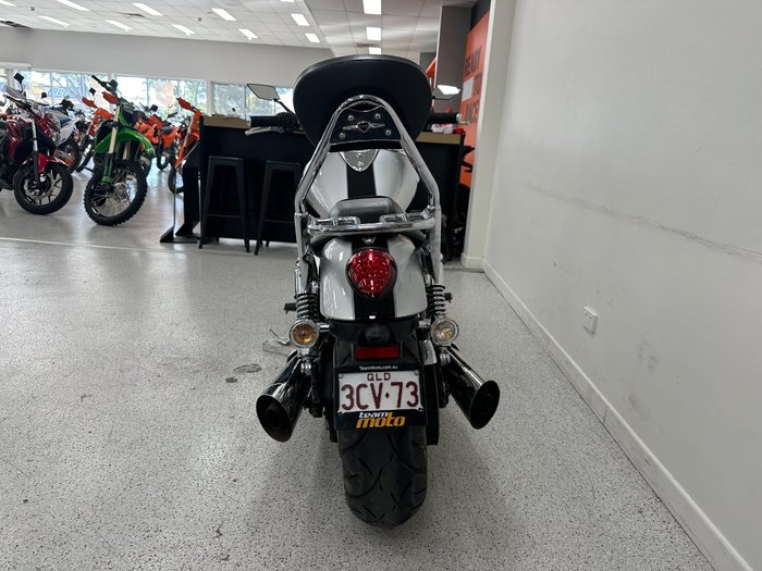 2010 Triumph THUNDERBIRD CHROME