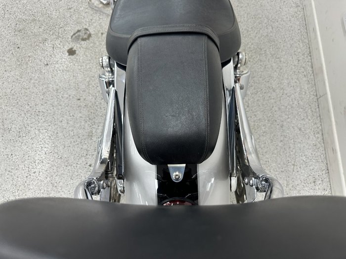 2010 Triumph THUNDERBIRD CHROME