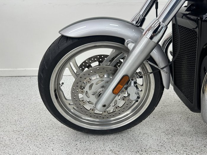 2010 Triumph THUNDERBIRD CHROME