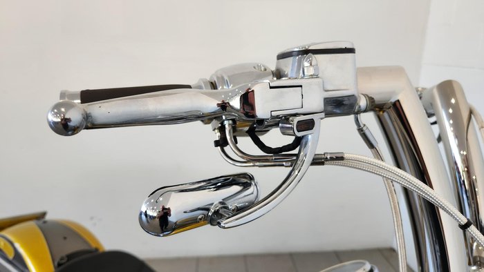 2013 Harley-Davidson Fat Boy 103 (FLSTF) Softail Gold