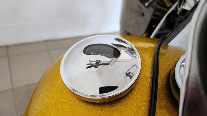 2013 Harley-Davidson Fat Boy 103 (FLSTF) Softail Gold