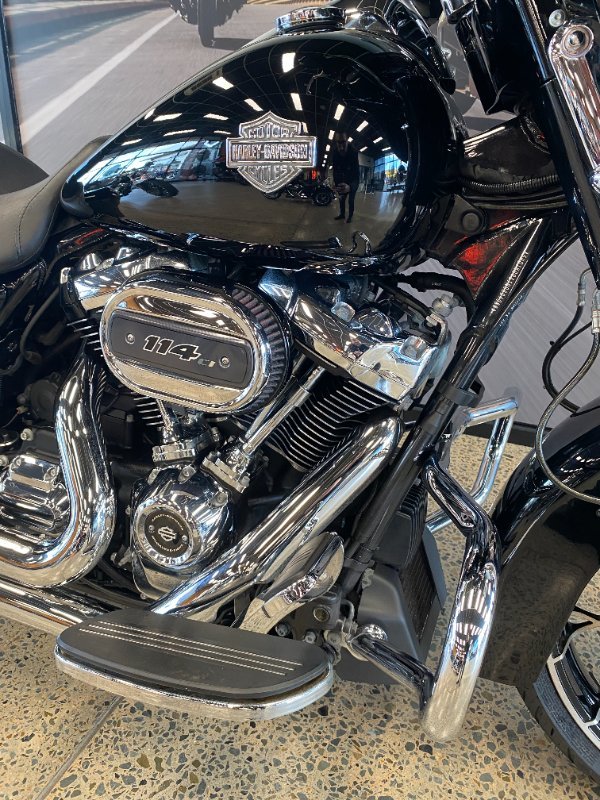 2022 Harley-davidson FLHXS STREET GLIDE SPECIAL VIVID BLACK