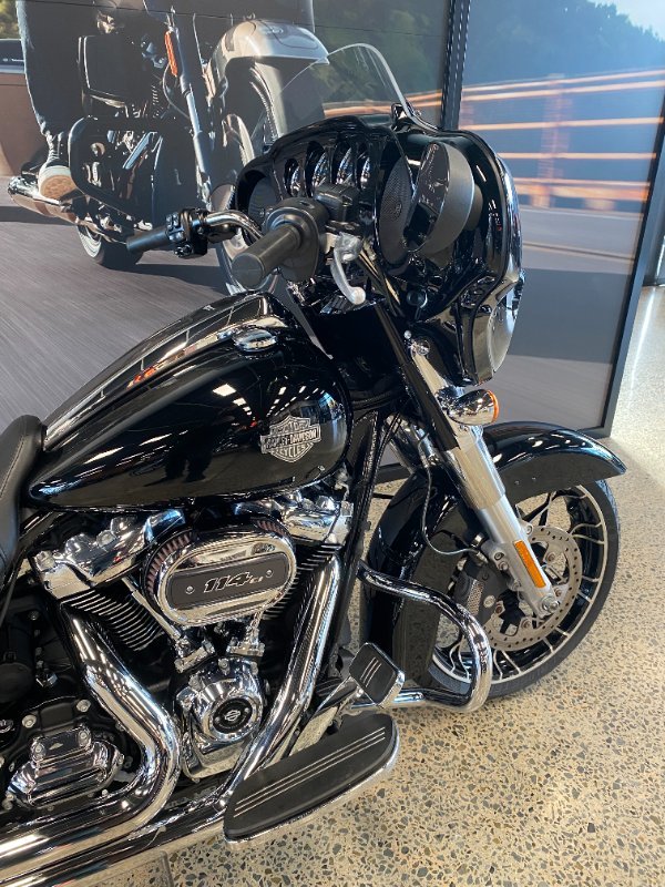 2022 Harley-davidson FLHXS STREET GLIDE SPECIAL VIVID BLACK