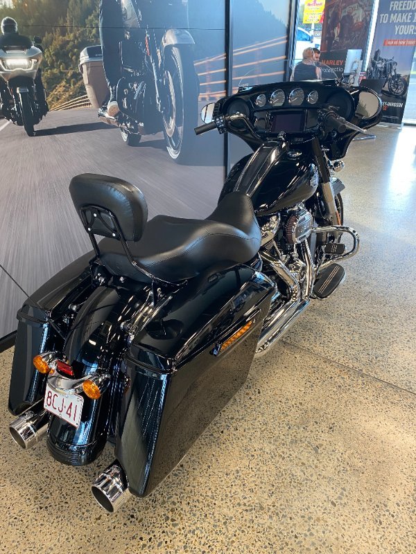 2022 Harley-davidson FLHXS STREET GLIDE SPECIAL VIVID BLACK
