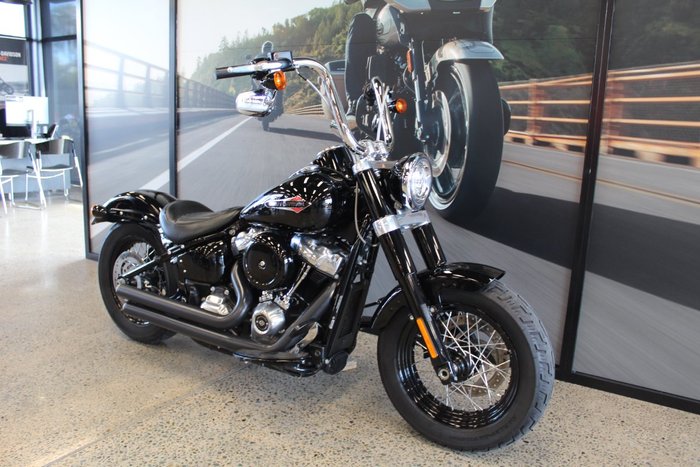 2021 Harley-davidson FLSL SOFTAIL SLIM (107) VIVID BLACK