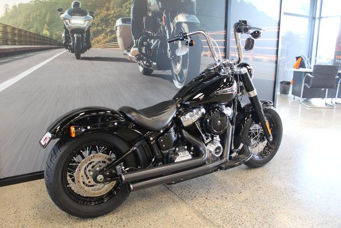 2021 Harley-davidson FLSL SOFTAIL SLIM (107) VIVID BLACK