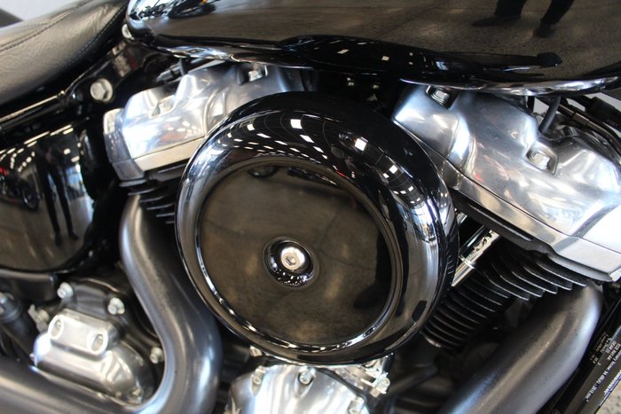 2021 Harley-davidson FLSL SOFTAIL SLIM (107) VIVID BLACK