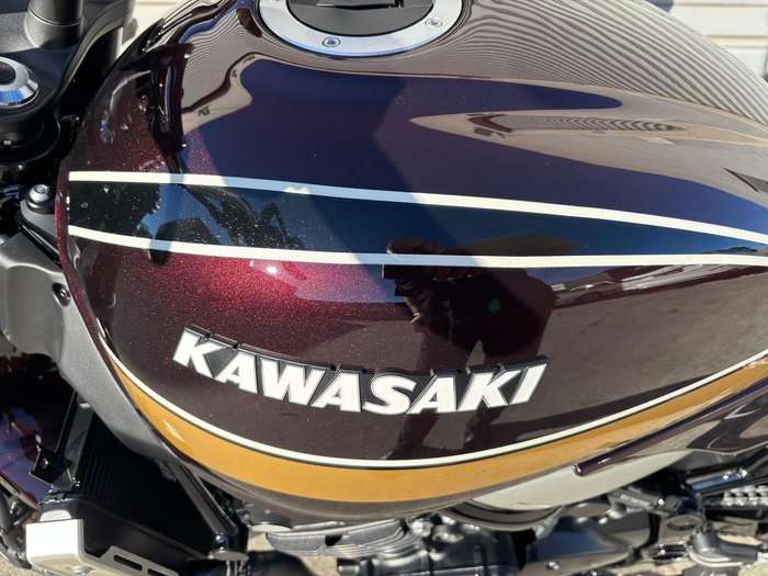 2025 Kawasaki Z900RS (Z900C)