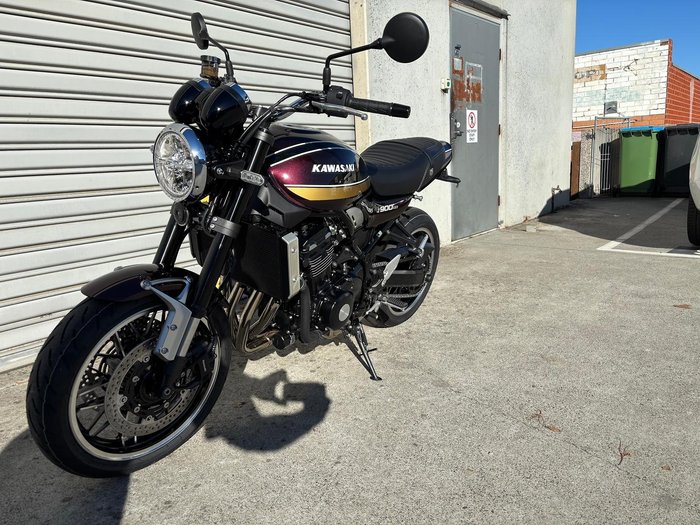 2025 Kawasaki Z900RS (Z900C)