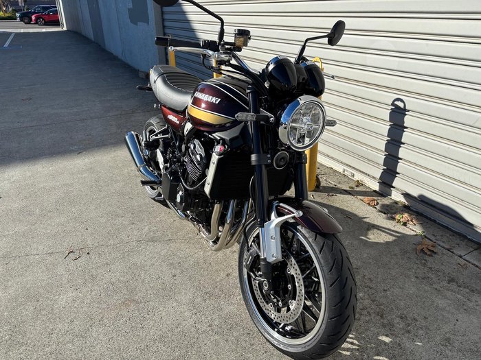 2025 Kawasaki Z900RS (Z900C)