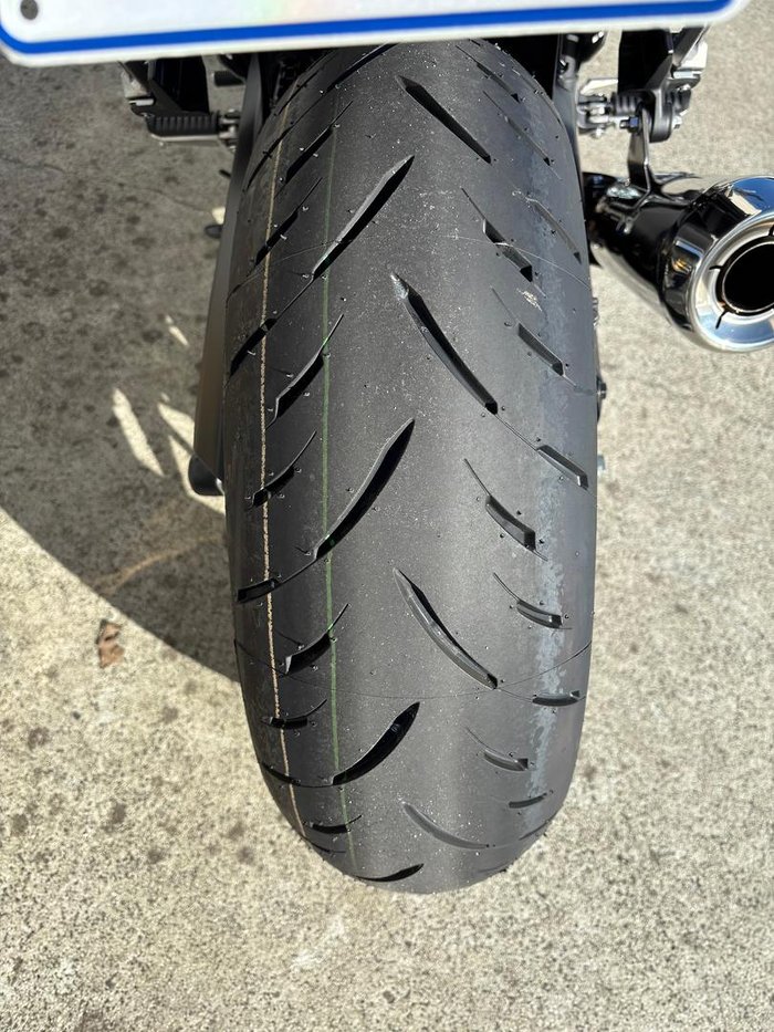 2025 Kawasaki Z900RS (Z900C)