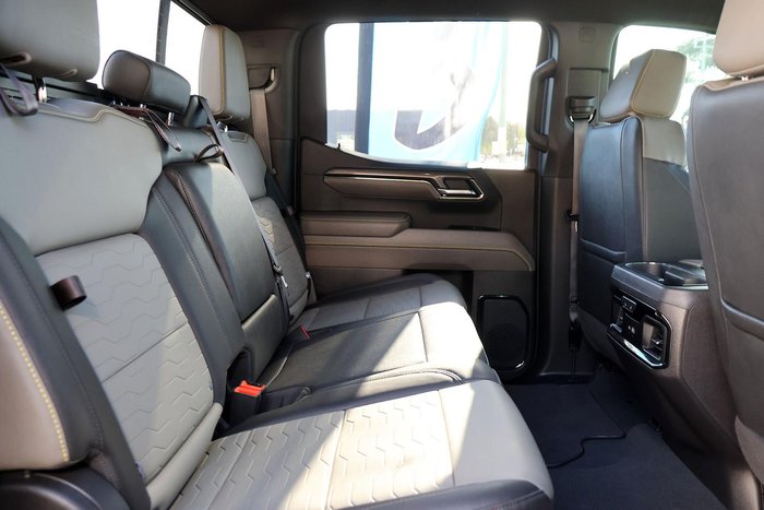 2024 Chevrolet Silverado 1500 ZR2 W/Tech Pack T1 MY24 4X4 Black