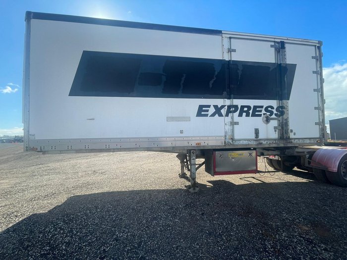 Maxitrans Refrigerated A Trailer