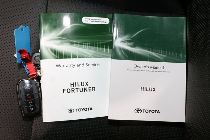 2021 Toyota Hilux Rugged X