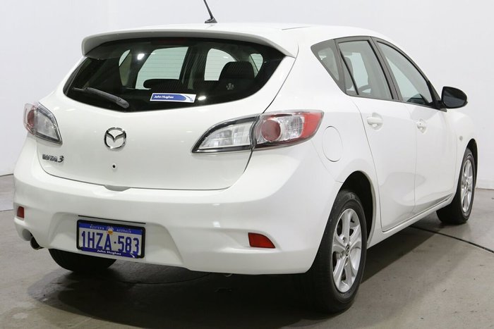 2013 Mazda 3 Neo