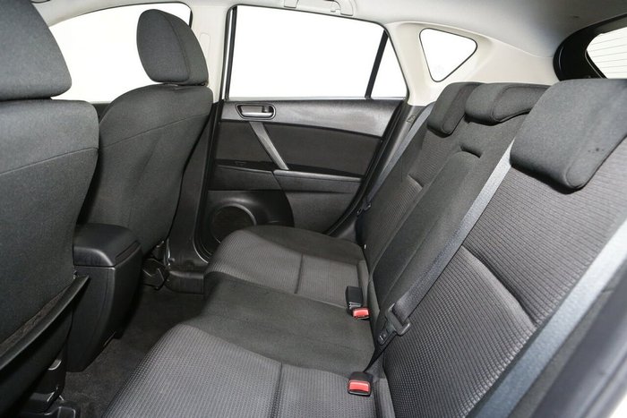 2013 Mazda 3 Neo