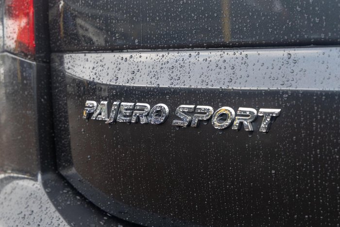 2023 Mitsubishi Pajero Sport Exceed
