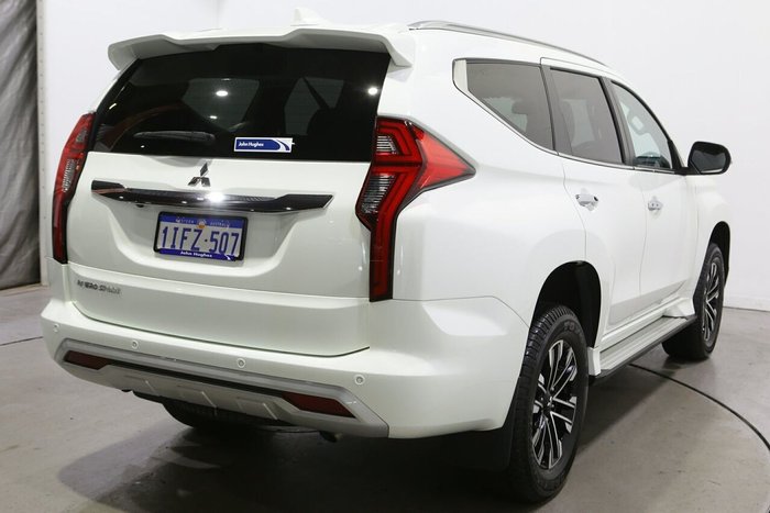 2024 Mitsubishi Pajero Sport Exceed