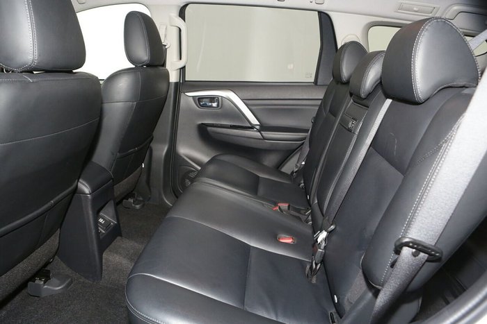 2024 Mitsubishi Pajero Sport Exceed