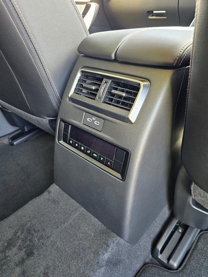 2025 Mazda CX-80 G40e Touring