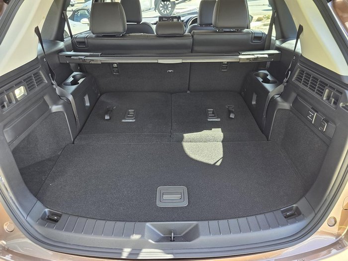 2025 Mazda CX-80 G40e Touring