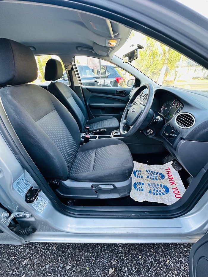 2005 Ford Focus CL LS Pure Silver