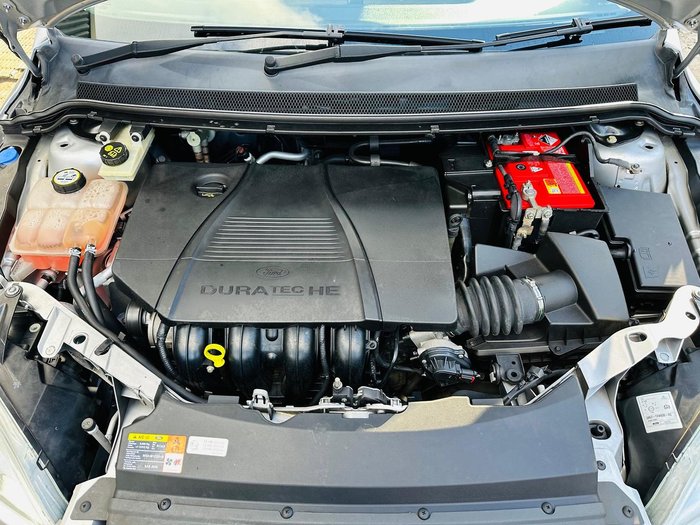 2005 Ford Focus CL LS Pure Silver