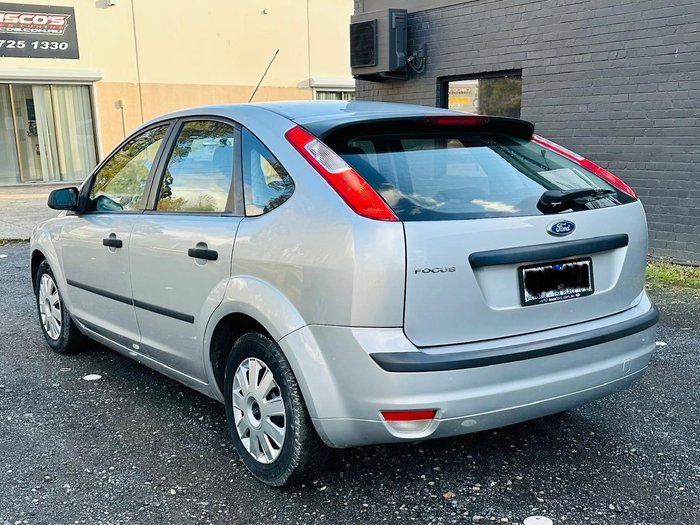 2005 Ford Focus CL LS Pure Silver