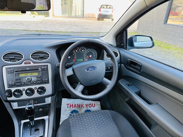 2005 Ford Focus CL LS Pure Silver