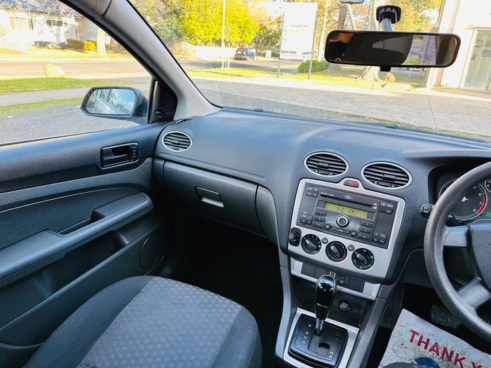 2005 Ford Focus CL LS Pure Silver