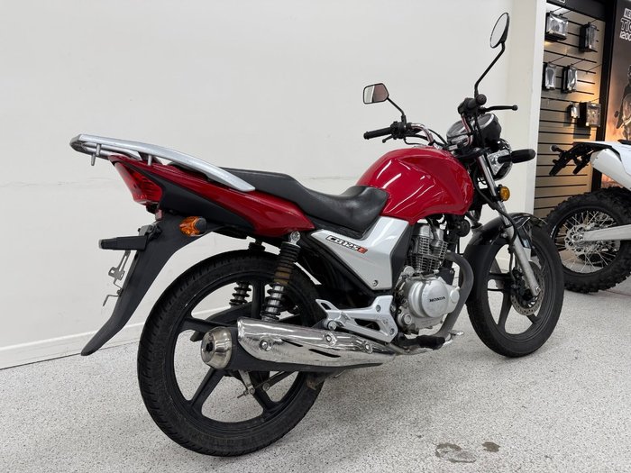 2017 Honda CB125E Red