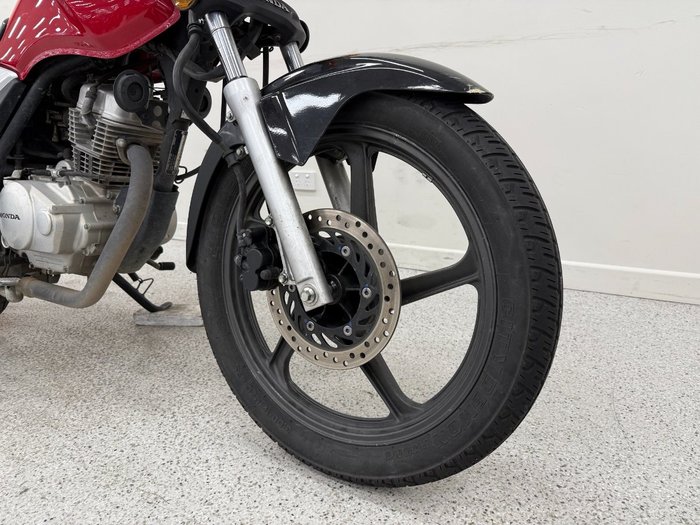 2017 Honda CB125E Red