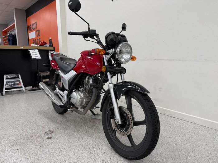 2017 Honda CB125E Red